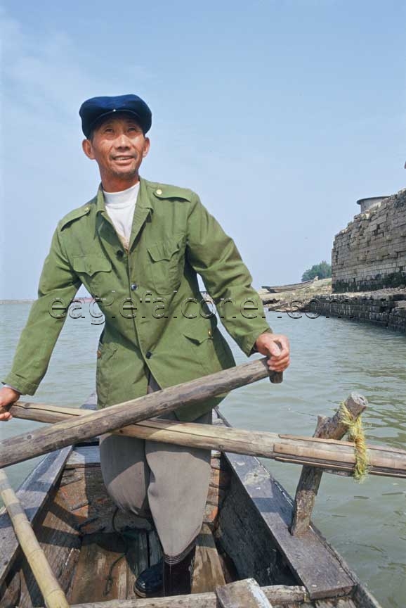 Yang Shuyun Chinese Fisherman
